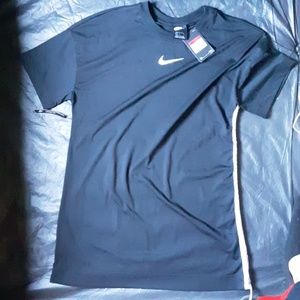 Nike sz L